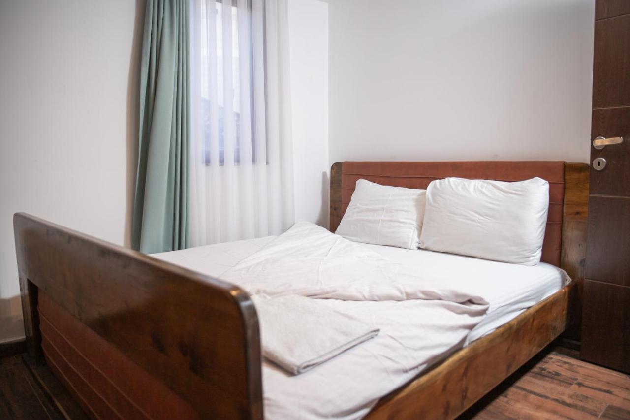 Hotel Prevalla Призрен Екстериор снимка
